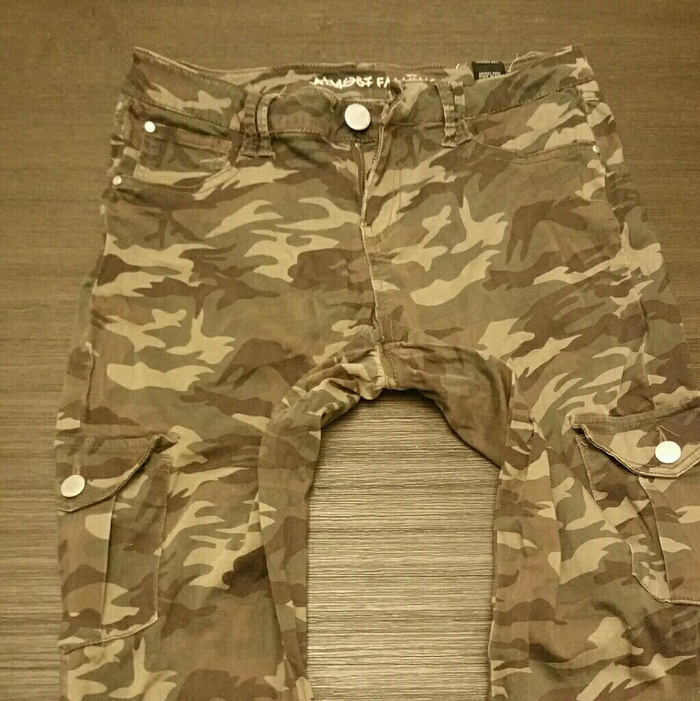 Camo pants